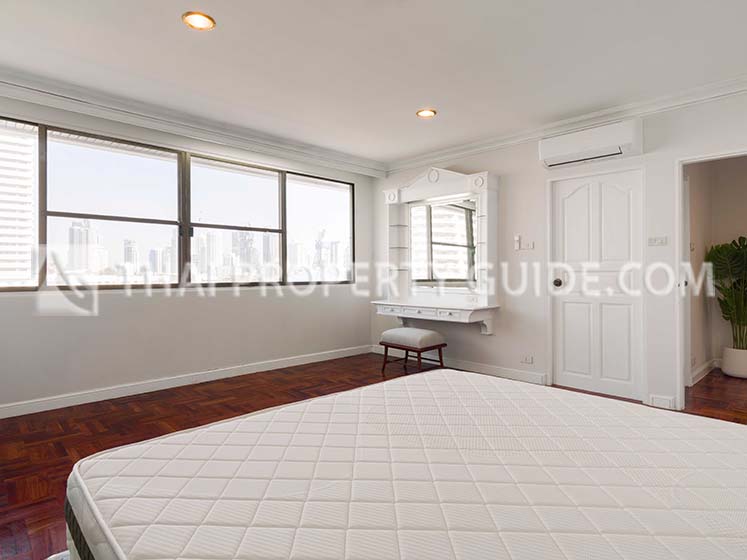 Apartment in Sukhumvit 